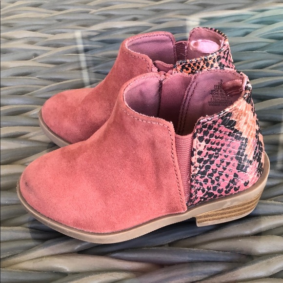 Old Navy Other - Old Navy Booties